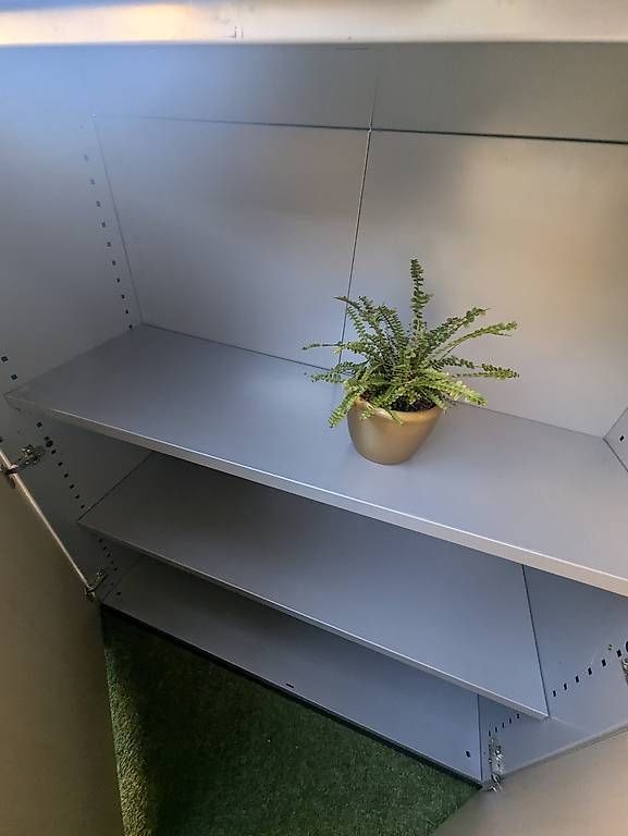 Armadi: Armoire de rangement  2 portes – Usato da Lausanne venduto da vik_l9np 1