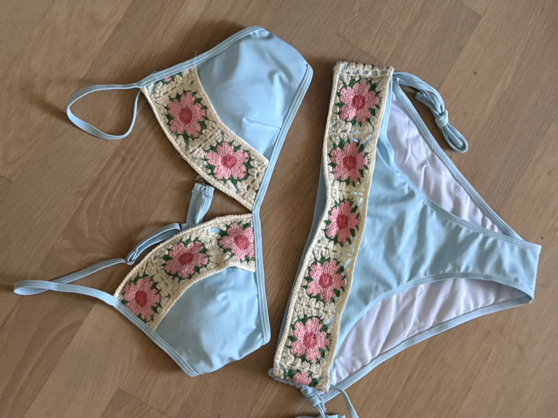 Shein Badekleider & Bikinis: NEU- Bikini L – Neu und originalverpackt aus Amriswil von used2use