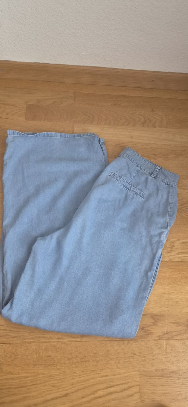 Jeans: Hose La Petite Etoile Paris Grösse 2 hellblau – Usato da Rapperswil SG venduto da lemiii 3