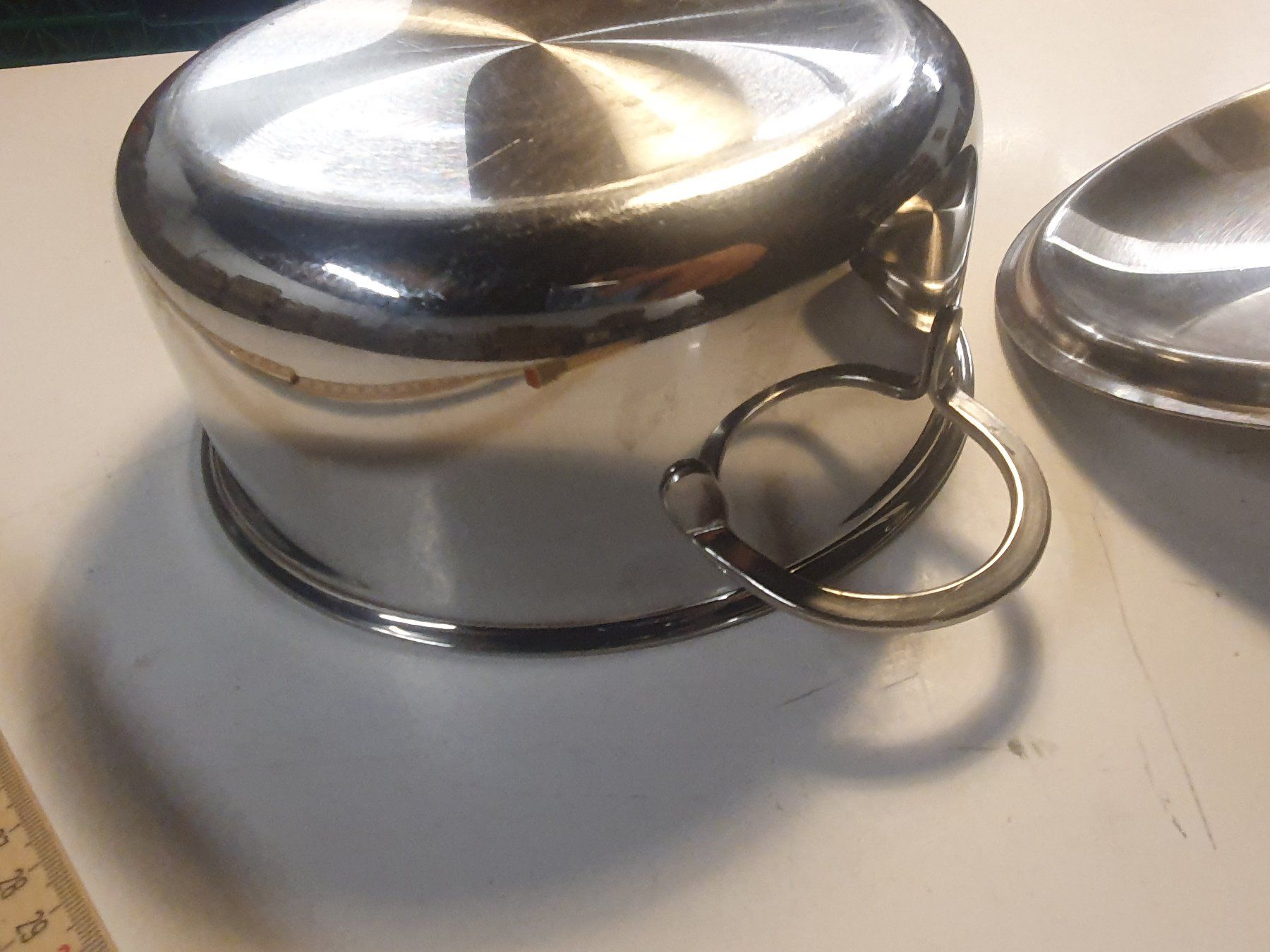 Padelle: Kochpfanne 2-Griffig 21 cm mit Chromstahldeckel – Usato da Zürich venduto da loosebone 7