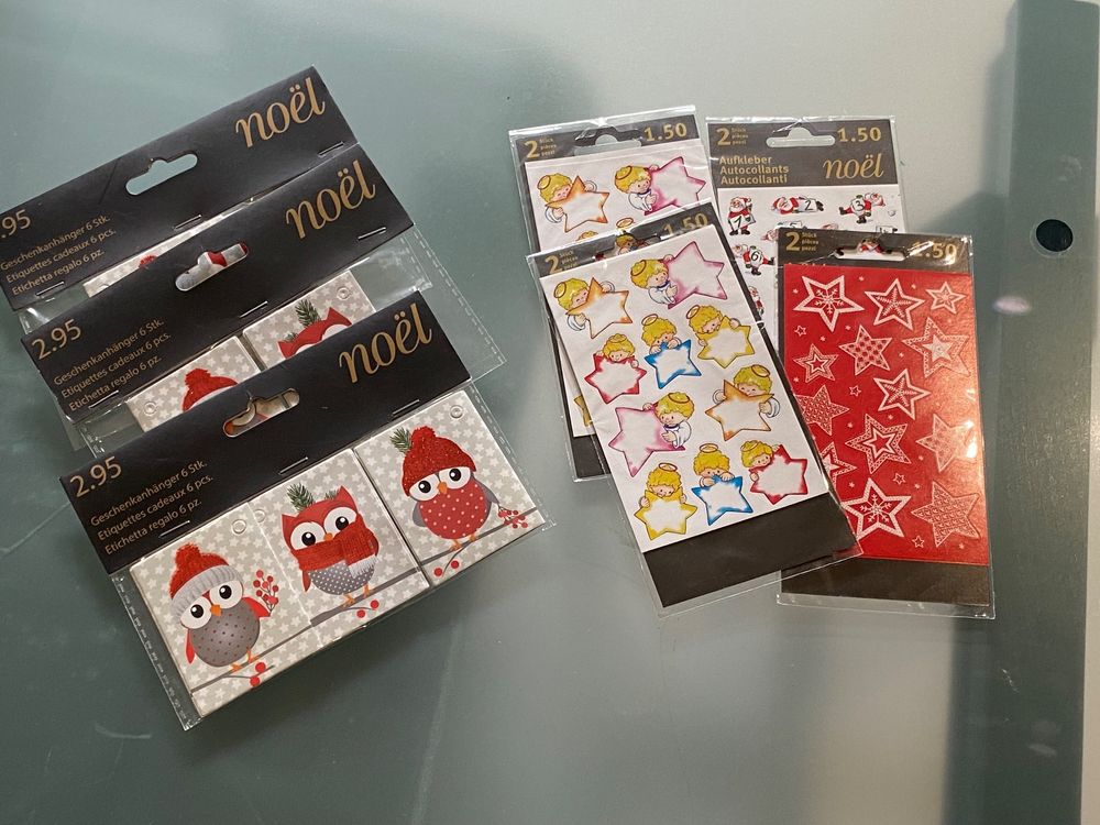 Cartes et stickers pour cadeau de Noël neuf Kaufen auf Ricardo