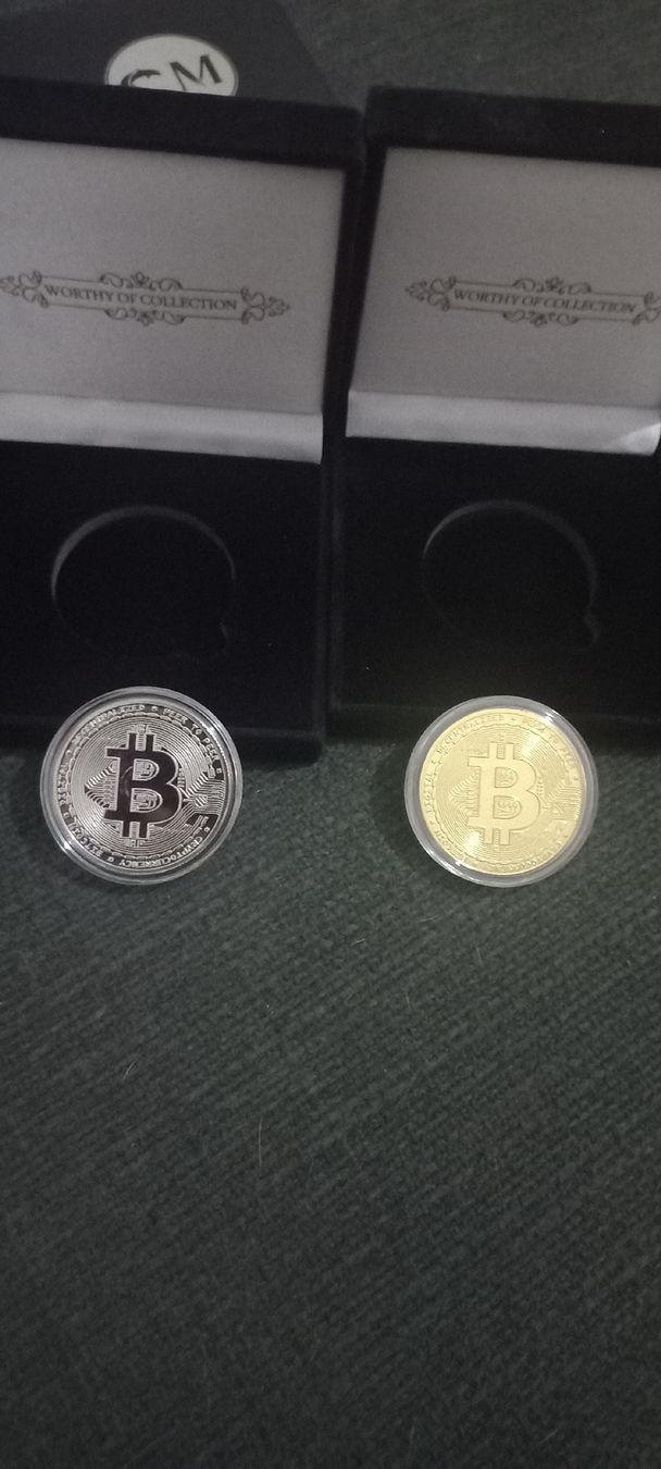 Tutti le monete: Pièces Bitcoin de collection - Édition limitée ! – Nuovo e nell'imballaggio originale da Genève venduto da web_hfc6 1