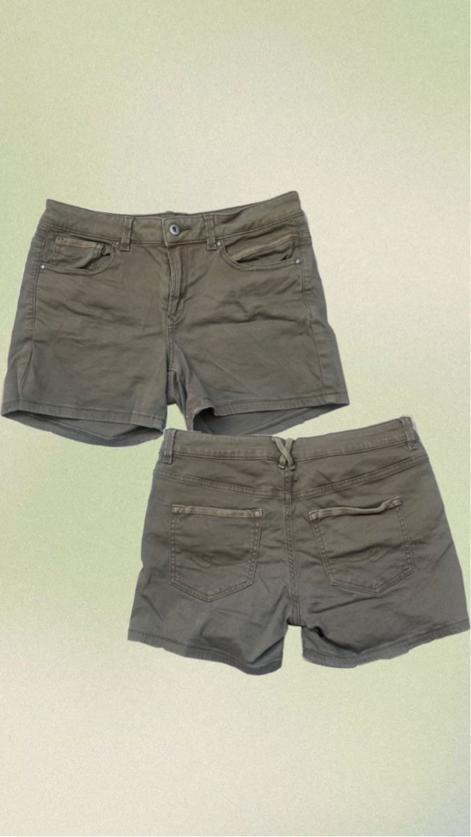 Jeans: Olive grüne Shorts, Gr. 36 – Usato da Mülligen venduto da locademalaga 1