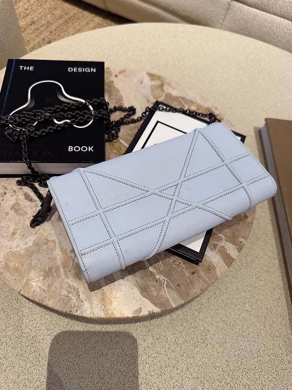 Dior Borse: DIOR CLUTCH BLUE – Usato da Schwyz venduto da bofb 7