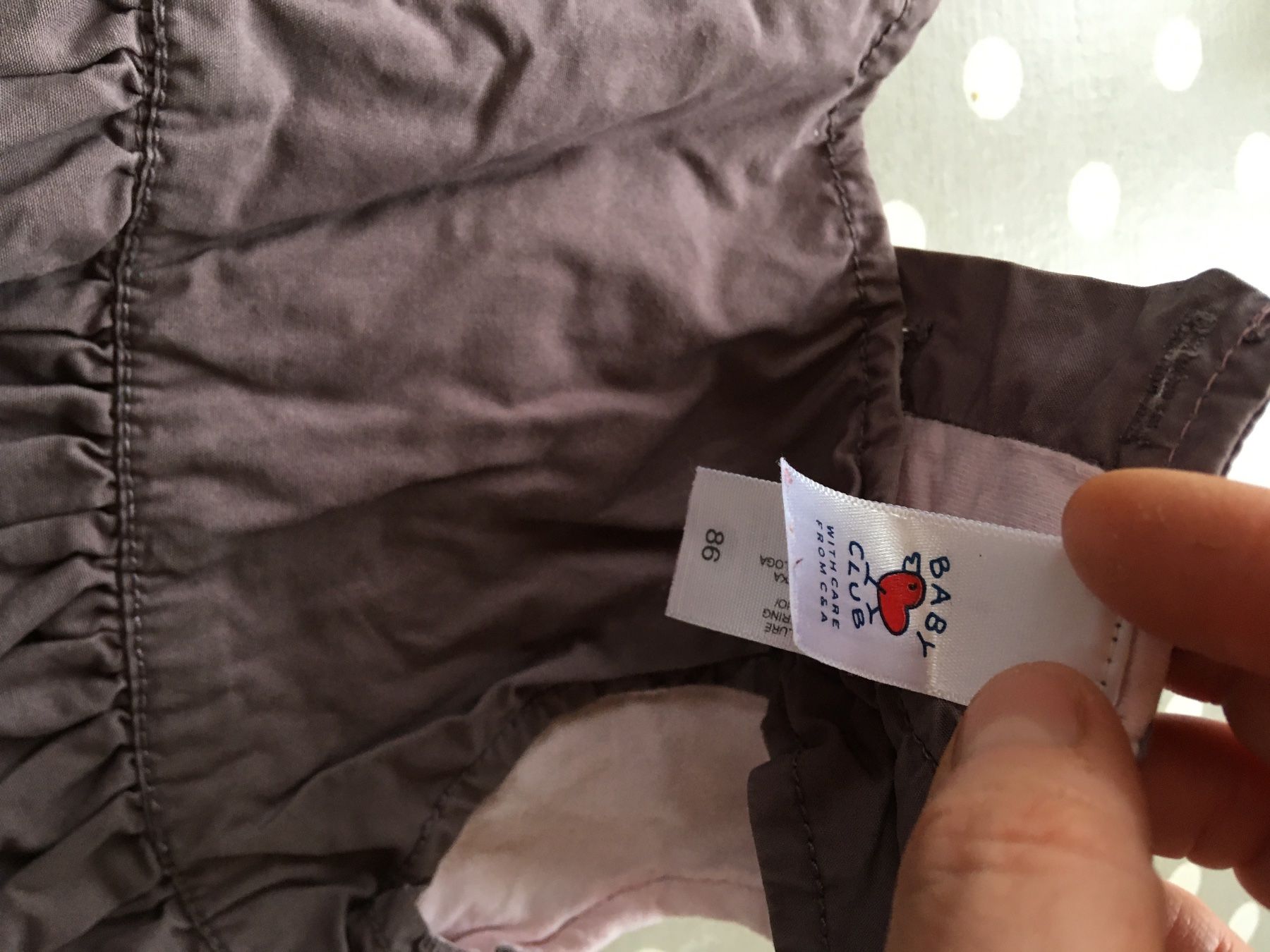 Benetton Kleiderpakete & -sets: Kleiderpaket  Mädchen 86, Benetton, H&M, C&A – Gebraucht aus Fischbach LU von stephie2009 3