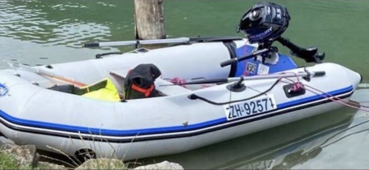 Zodiac Boote: Zodiac Zoom Schlauchboot mit 3.5 PS Mercury Aussenborder – Gebraucht aus Eglisau von LX88