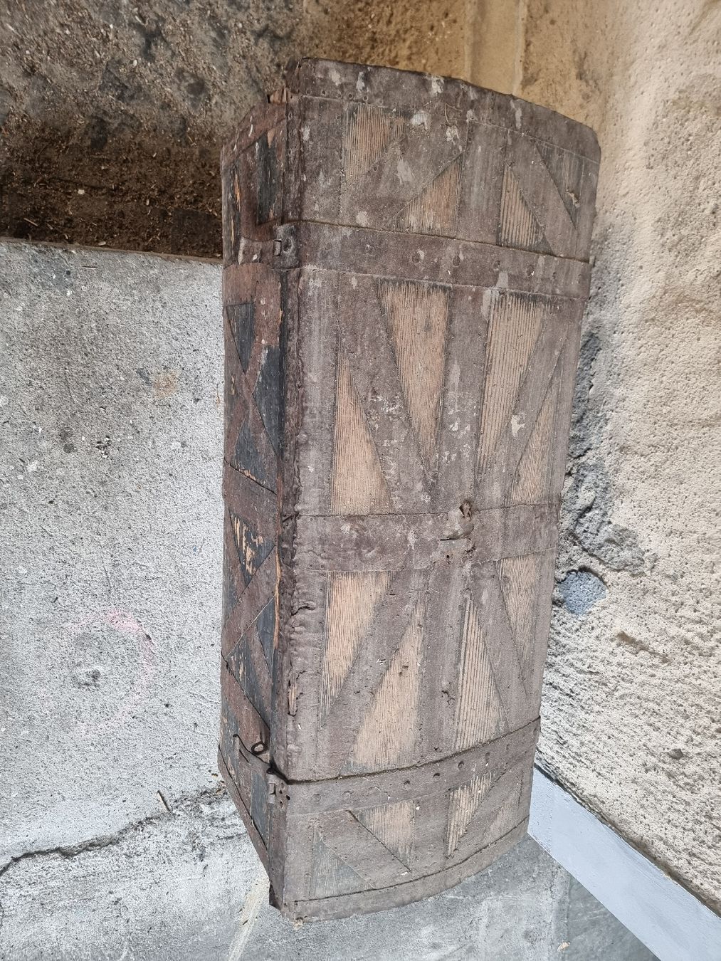 Articoli in legno: antike Schatztruhe – Usato da Grub SG venduto da zulu15 2