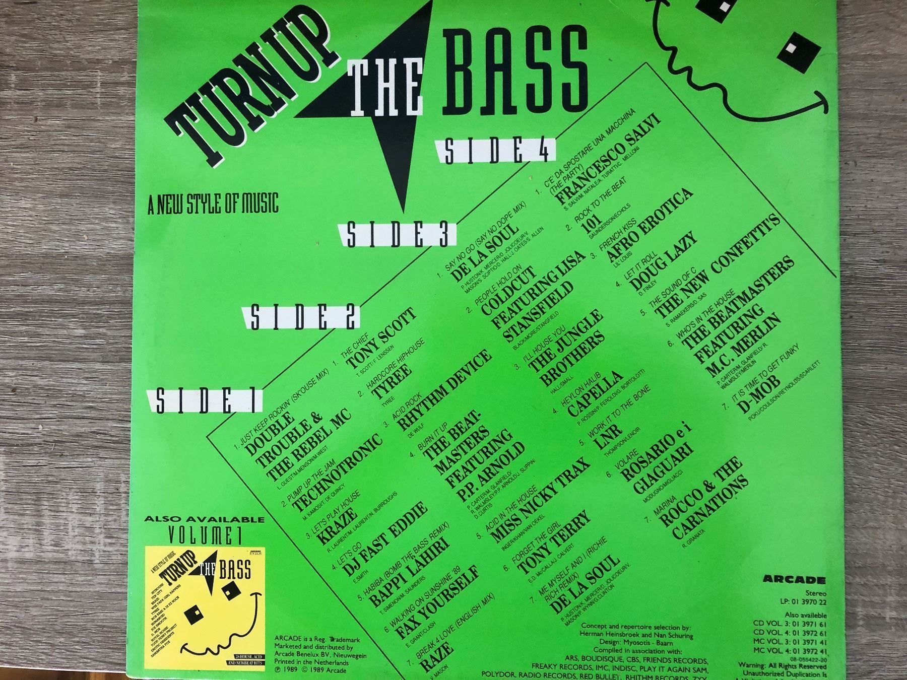 Dischi in vinile: Turn Up The Bass – Usato da Clarens venduto da Surcouf91 1