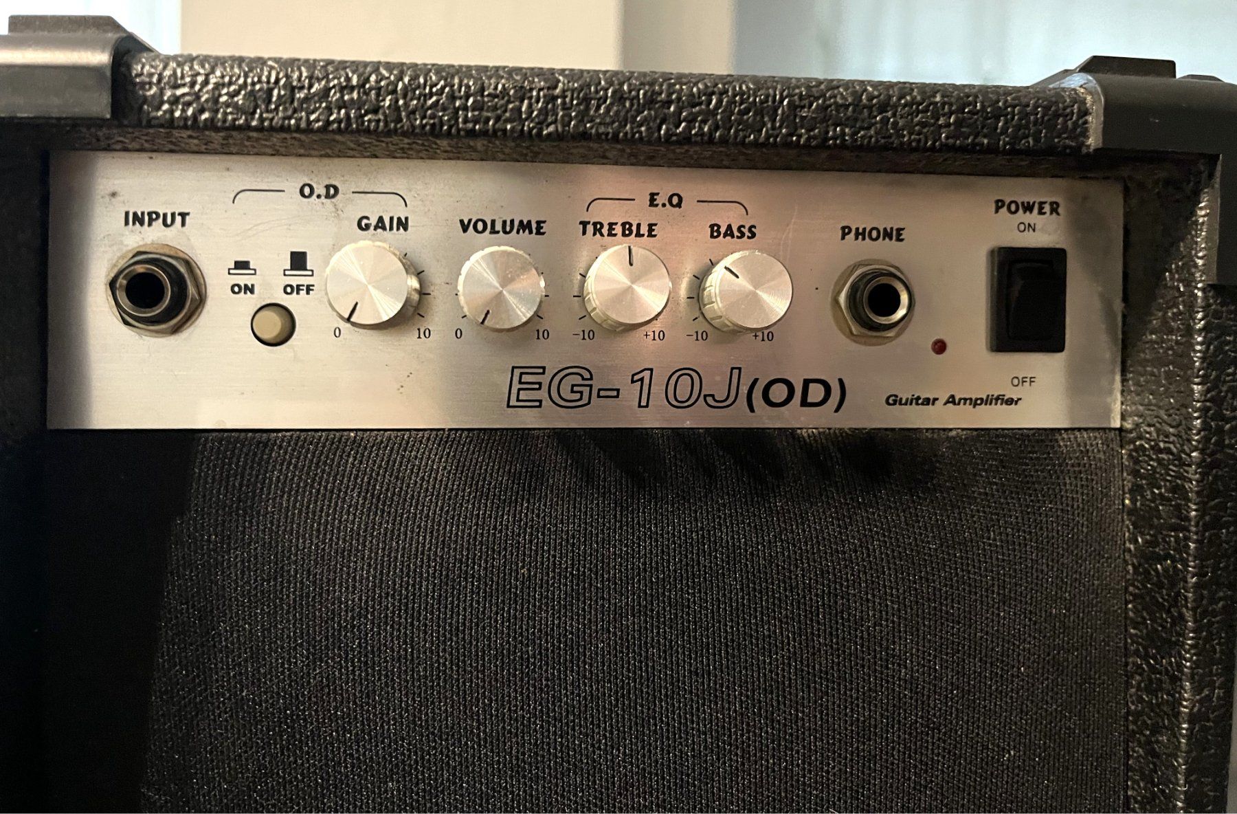 Amplificatori: Eleca EG-10J Gitarrenverstärker – Usato da Zürich venduto da baracuda8048 1