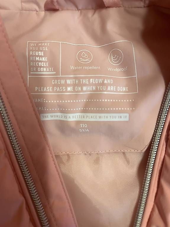 Autres vêtements fille: Kinderweste rosa Grösse 110 – D'occasion à Filisur par Folle74 2