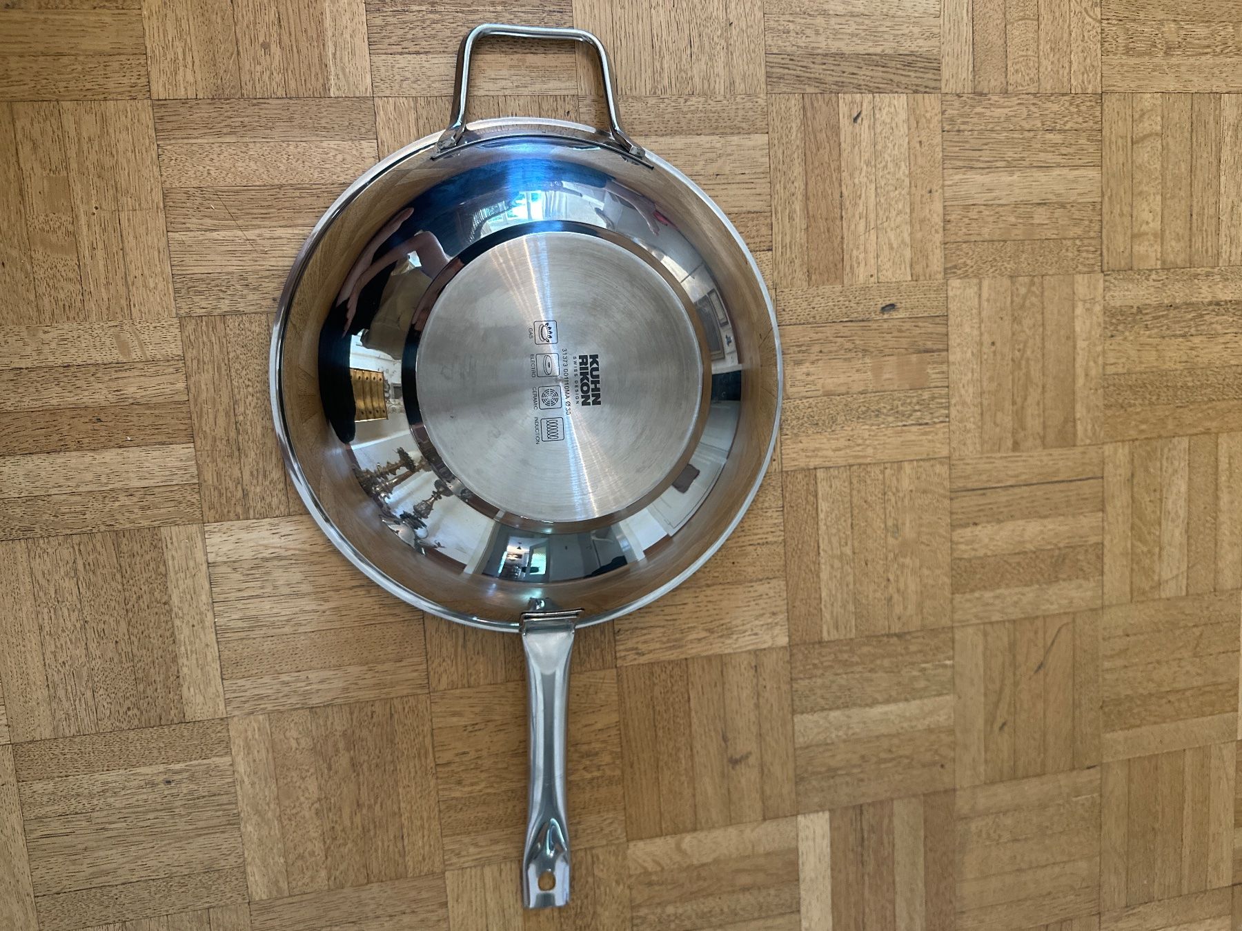 Kuhn Poêles: Wok Pfanne, Kuhn Rikon – D'occasion à Wattenwil par nid_p9fx 1