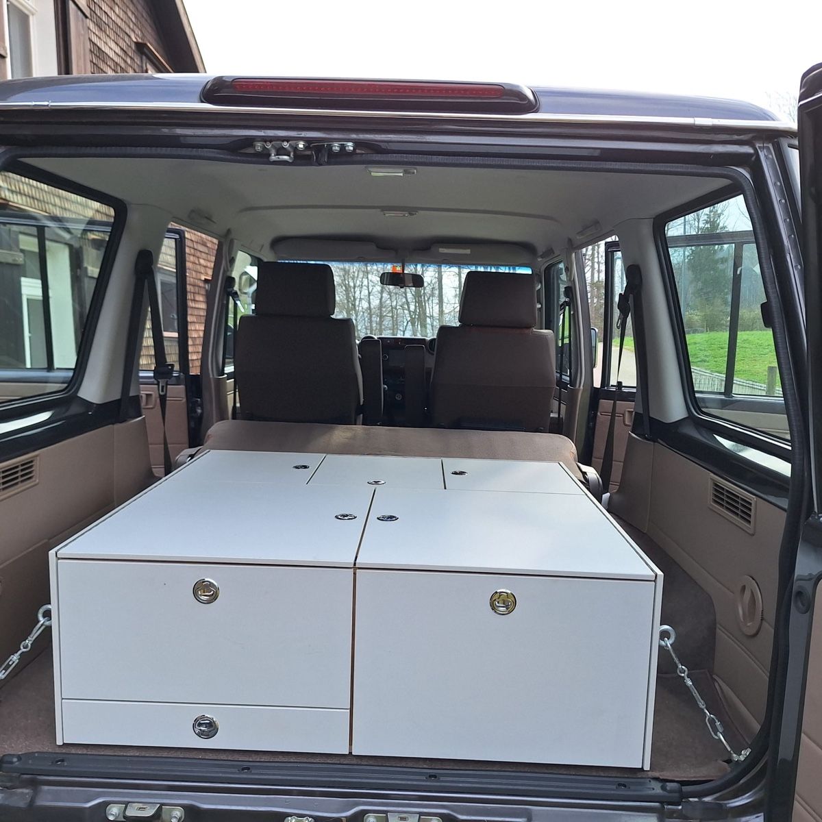 Mobilhome: Innenausbau Toyota – Usato da Engelburg venduto da scarr 2