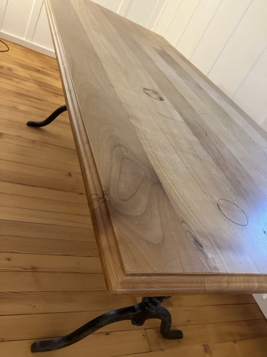 Tische: Beizentisch Kirsche – Gebraucht aus Bern von Morpheus 8