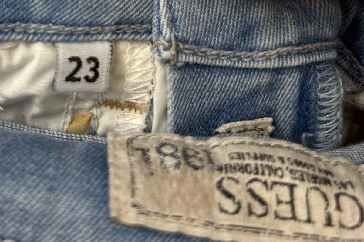 Guess Jeans: Jeans Guess – Usato da Saland venduto da ele_vc96 8