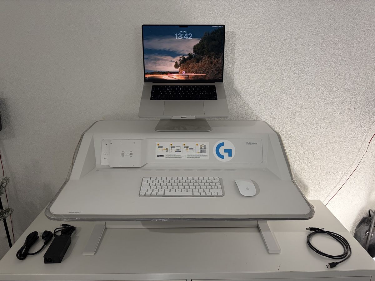 Fellowes Scrivanie: Fellowes Lotus DX – Nuovo (secondo la descrizione) da Gümmenen venduto da MyIDevice 1