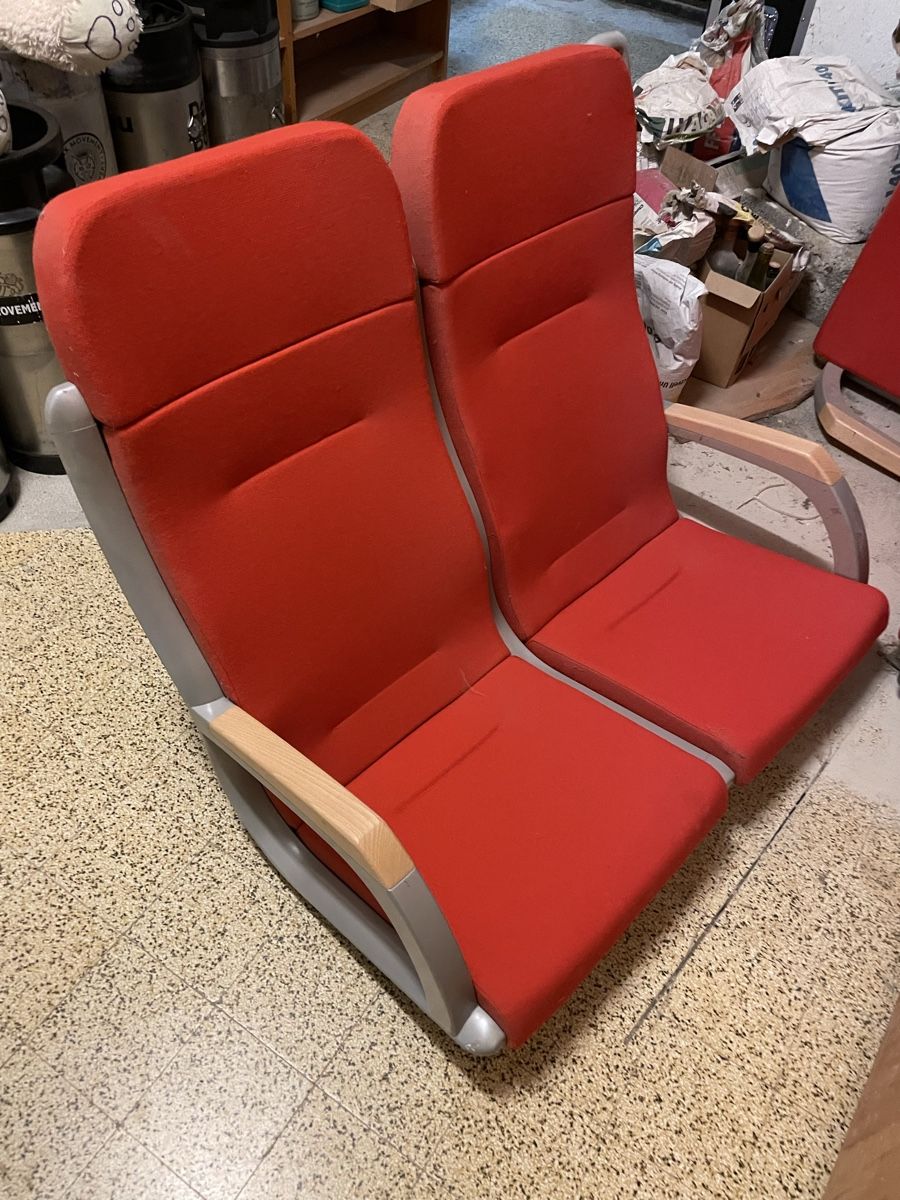 Panchine: 2 Banquettes SNCF – Usato da Les Mayens-de-Sion venduto da dimension5