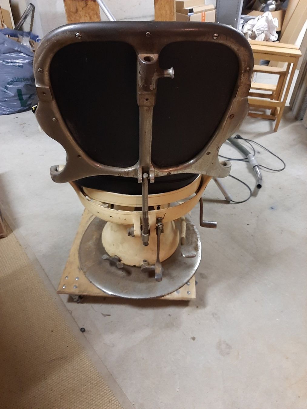 Sedie: Vintage Coiffeurstuhl – Usato da St-Blaise venduto da Mogul0 1