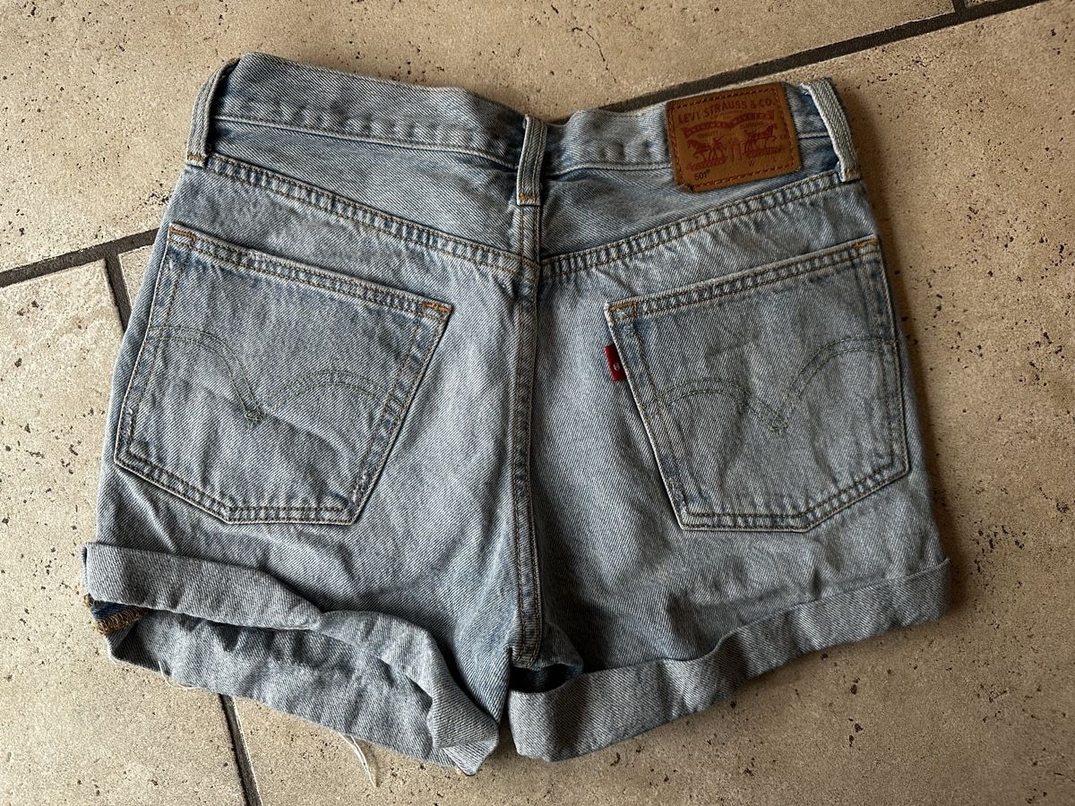 Levi's Jeans: Levi's 501, Gr. 27, neu – Nuovo (secondo la descrizione) da Brugg AG venduto da Keks.und.Kruemel 1