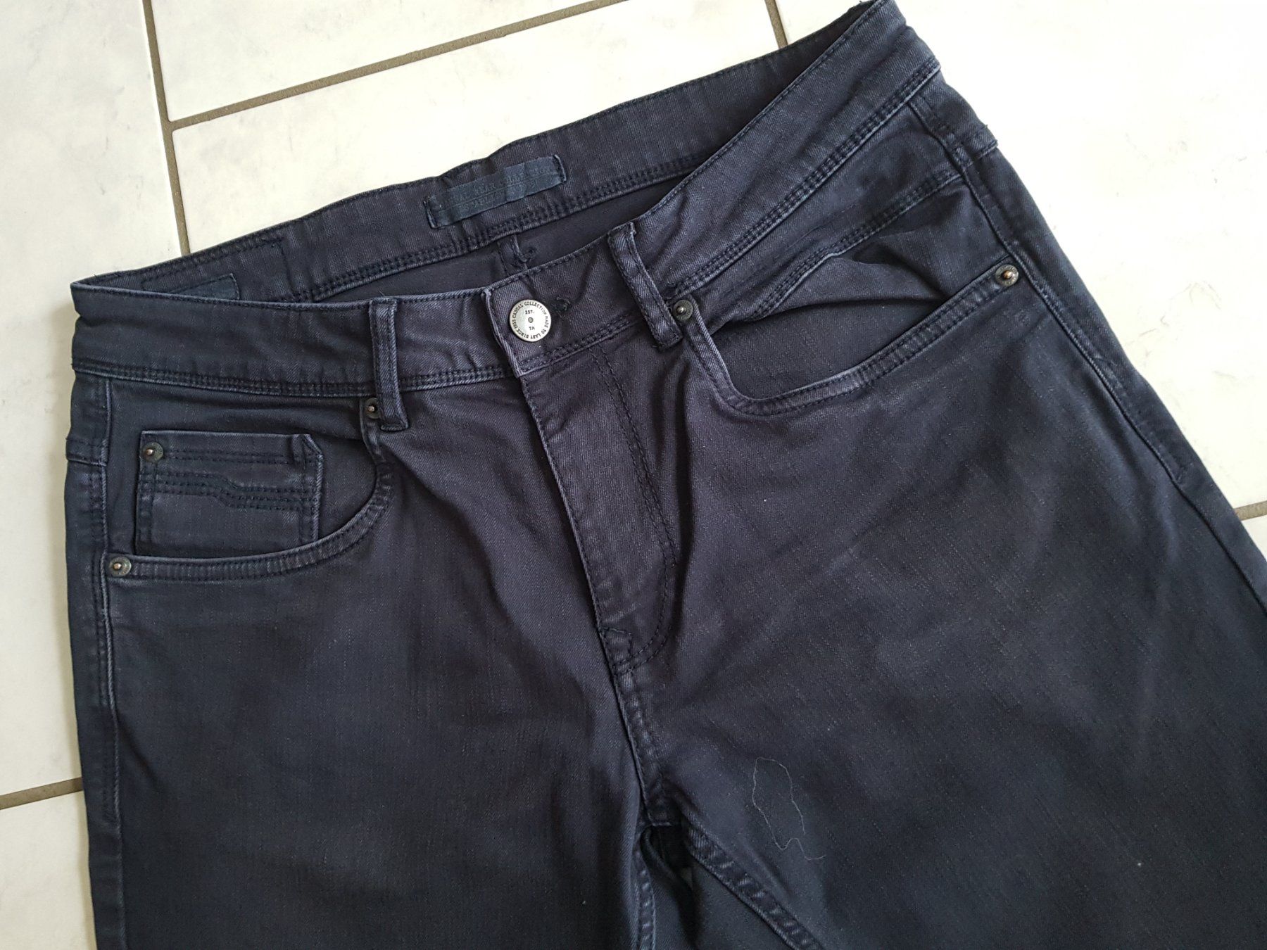 H&M Lotti di vestiti: 2 Herren Hosen, Jeans Gr. M, US 32, Pullover, Kleiderpaket – Usato da Kappelen venduto da swyder 5