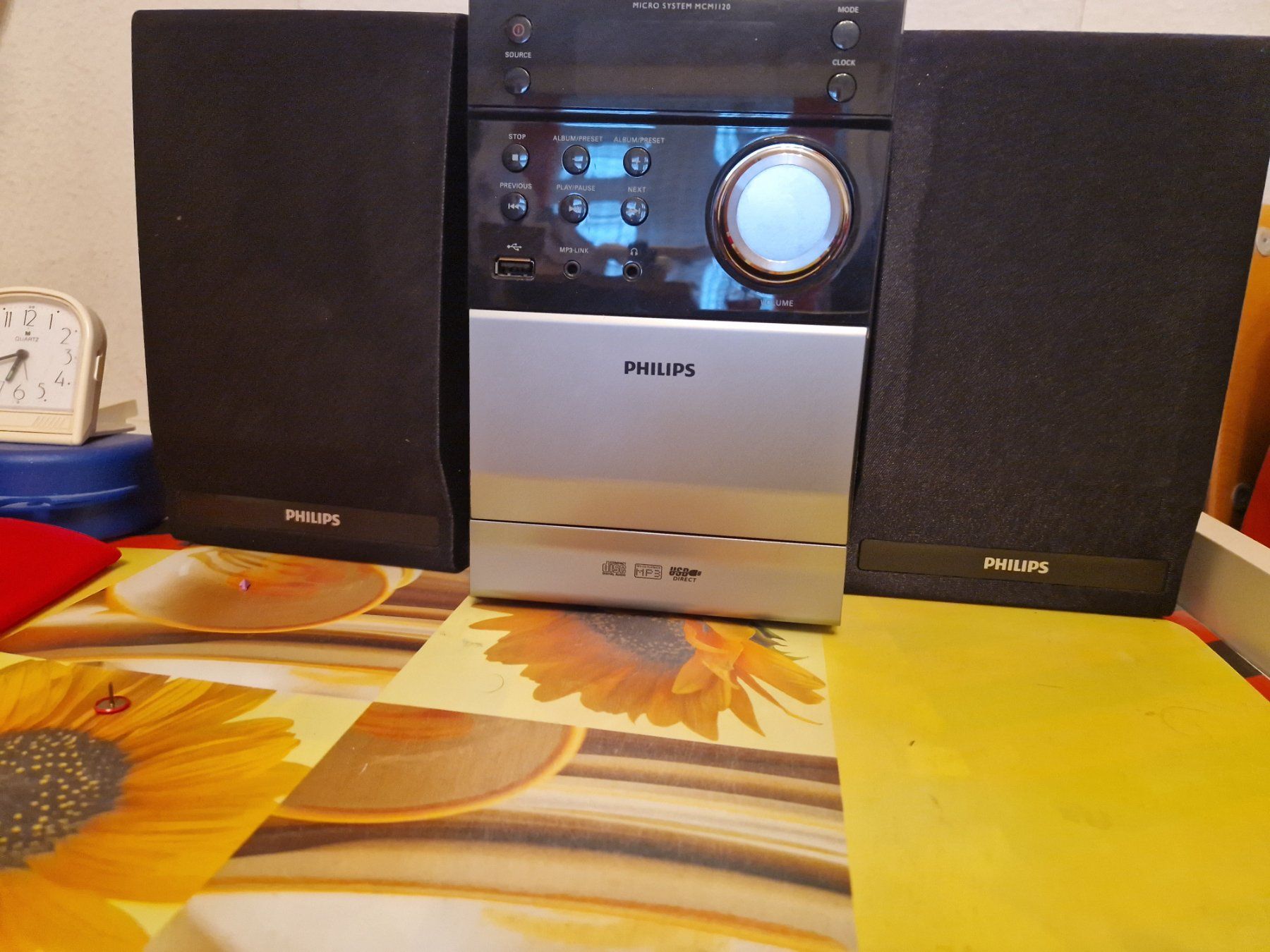 Philips Radio: Philips Micro-Anlage mit CD, Radio und Kassette – Difettoso da Wettingen venduto da Dilan-Seher 1