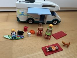 Play mobile camping car