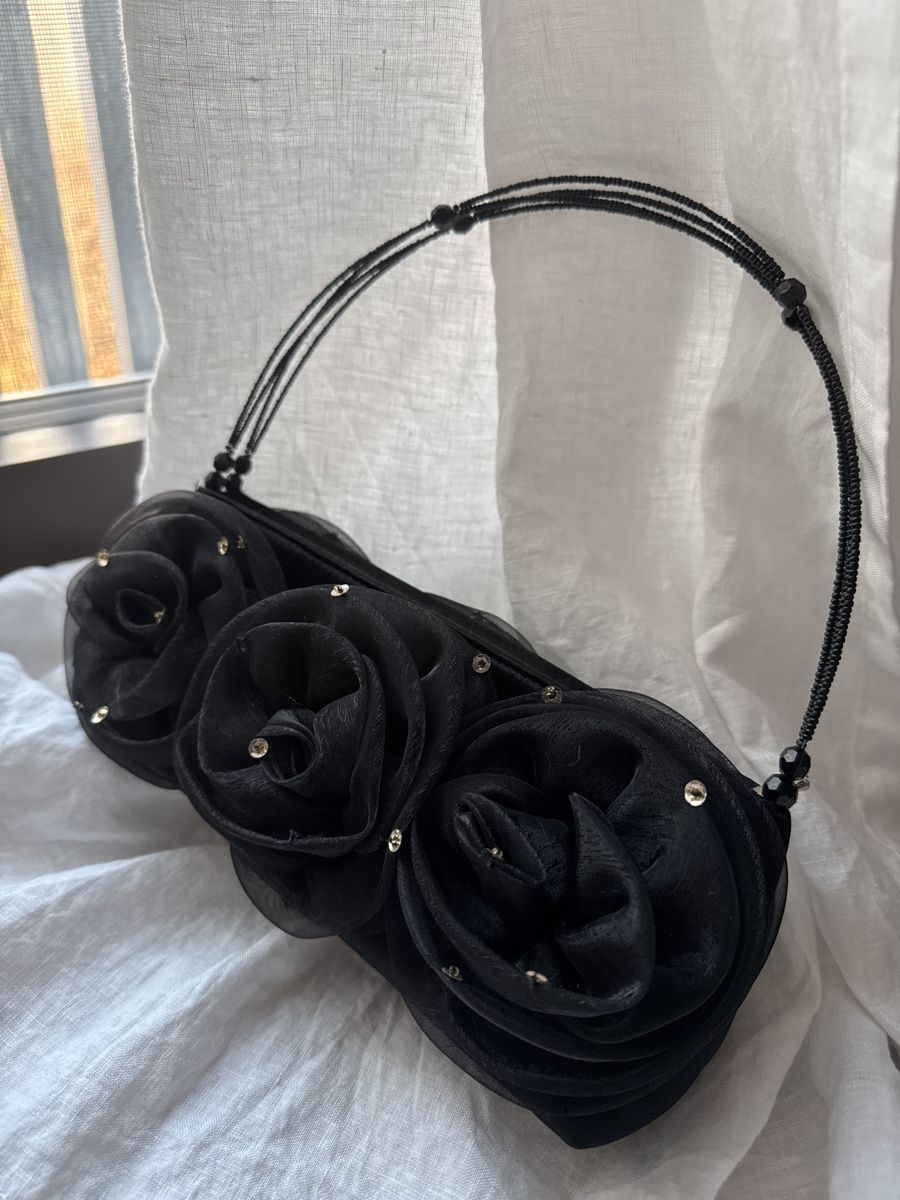Borse da donna: Abend Handtasche schwarz mit vielen Rosen – Nuovo (secondo la descrizione) da Brütten venduto da Rod816 1