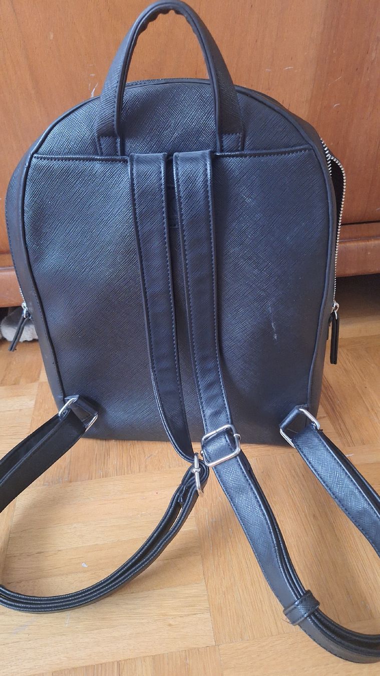Zaini: Schöner Rucksack mit einzigartigem Muster, Top Zustand! – Usato da Basel venduto da ueppig 1