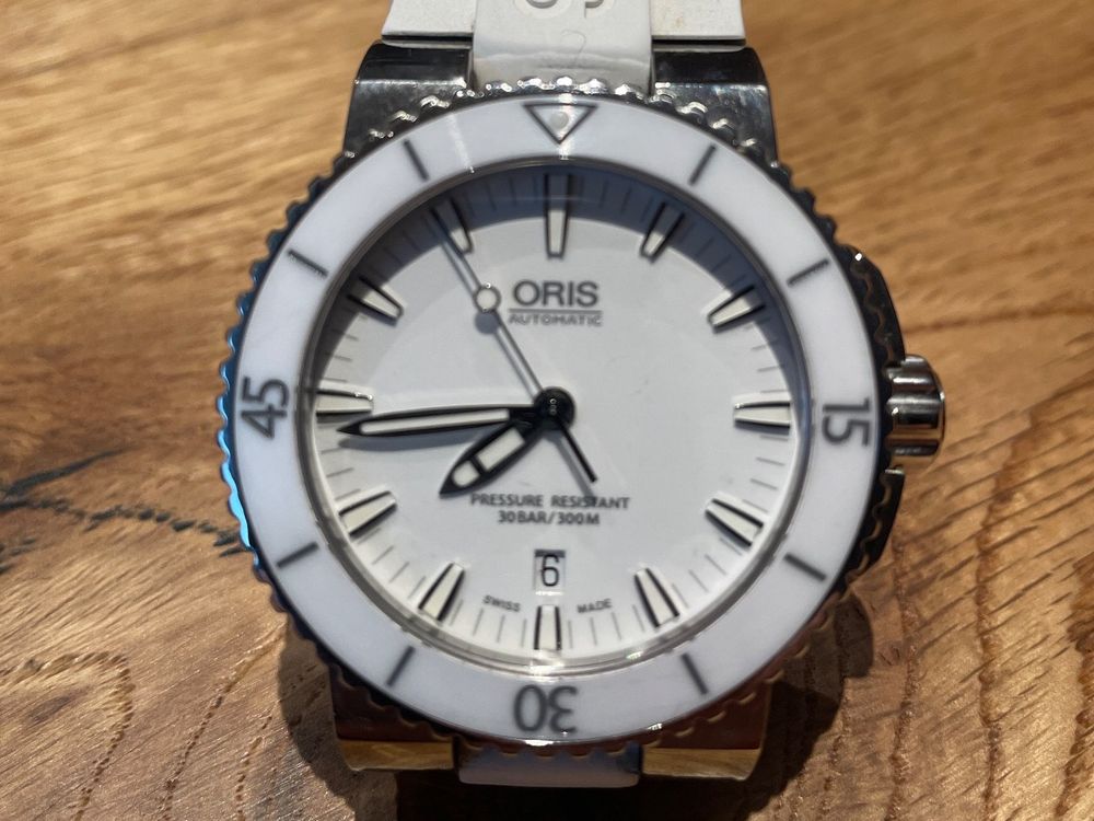 ORIS AQUIS Date White Automatic Automatik I 43mm Acheter sur Ricardo