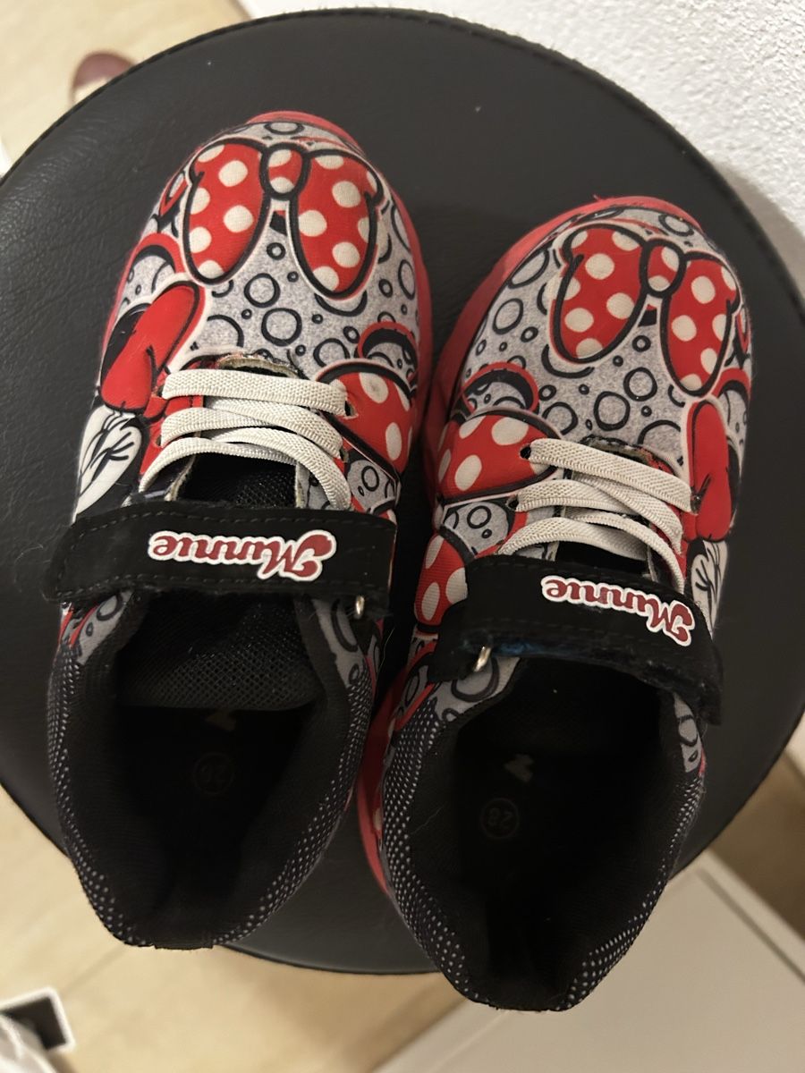 Scarpe per ragazzi: Scarpe con luci – Usato da Bodio TI venduto da mel_6pmm 3