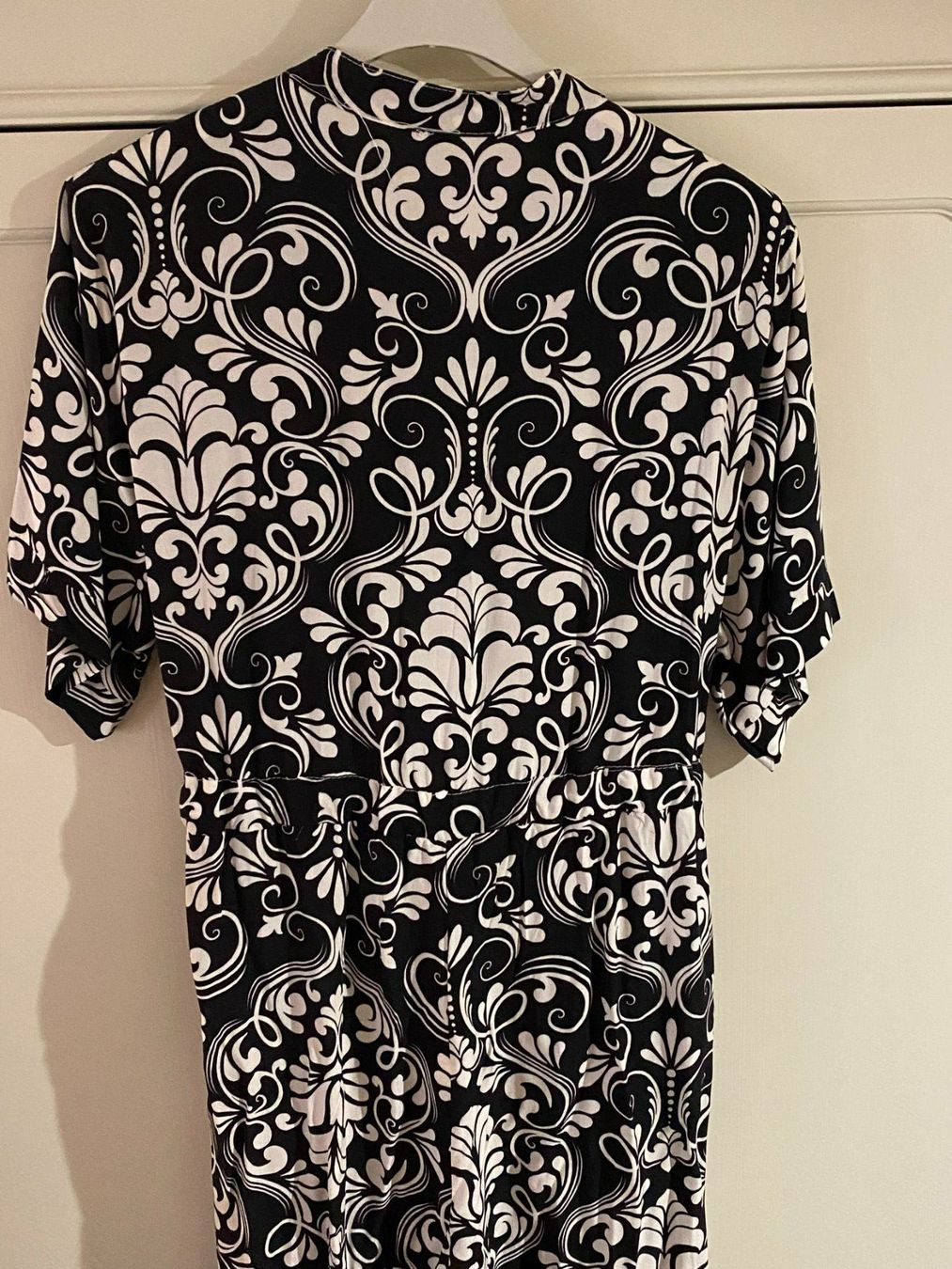 Tute: JUMPSUIT SCHWARZ-WEISS DAMEN – Nuovo e nell'imballaggio originale da Meienried venduto da ManuelaBoutique 4