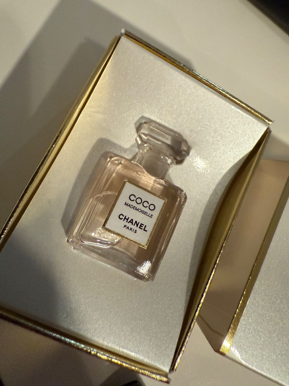 Chanel Cura del viso: Chanel Beauté Set – Nuovo (secondo la descrizione) da Basel venduto da Rouge. 2