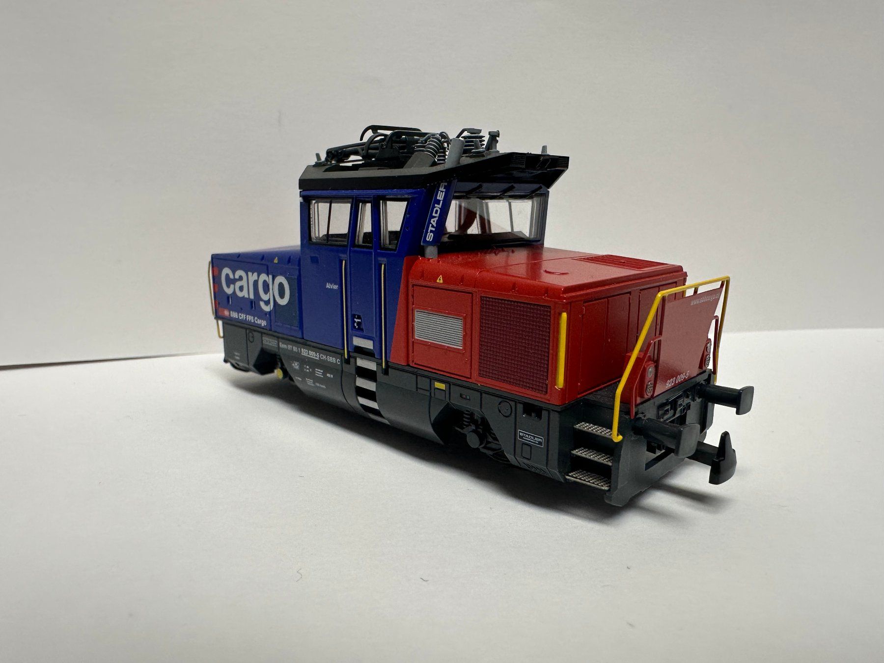 Hag Modellini di ferrovie: HAG Classic - SBB Cargo Eem 923 009 "Alvier" - DCC Sound – Nuovo (secondo la descrizione) da Domat/Ems venduto da mmx4001 3