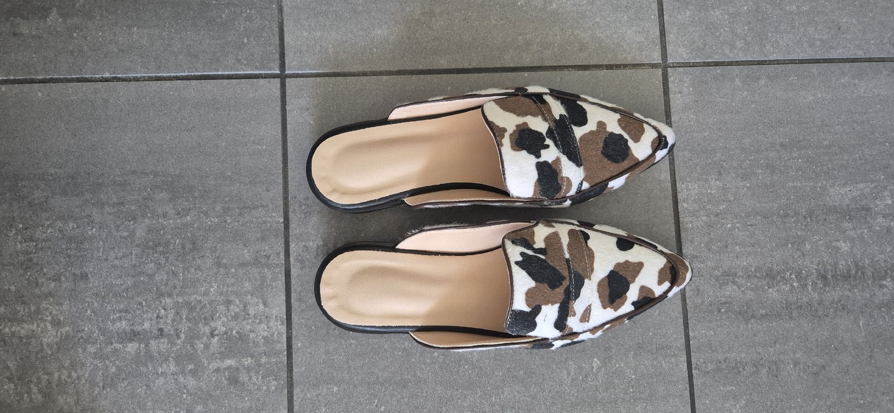 Chaussures femmes: Leoparden Pantoletten – Neuf (Voir description) à St. Gallen par Pink67