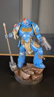 Warhammer 40K Space Marine Ultramarines Statua – Collectible