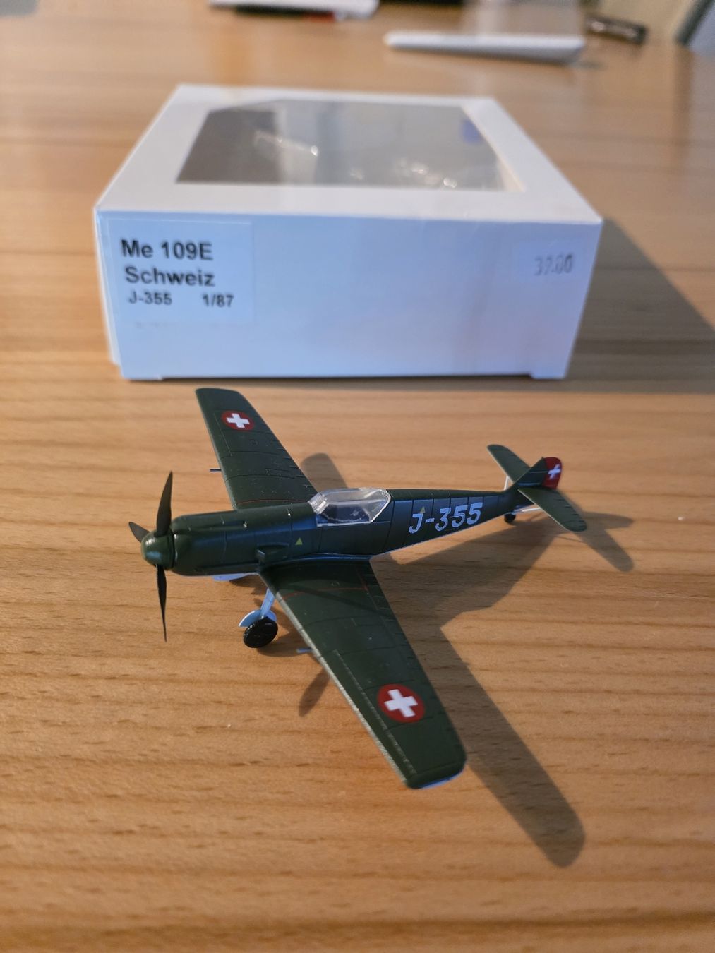 Schweizer Armee Kit di modellismo & Modellini statici: me 109 schweiz 1/87 j-355 – Nuovo e nell'imballaggio originale da Lentigny venduto da kev_j2xf
