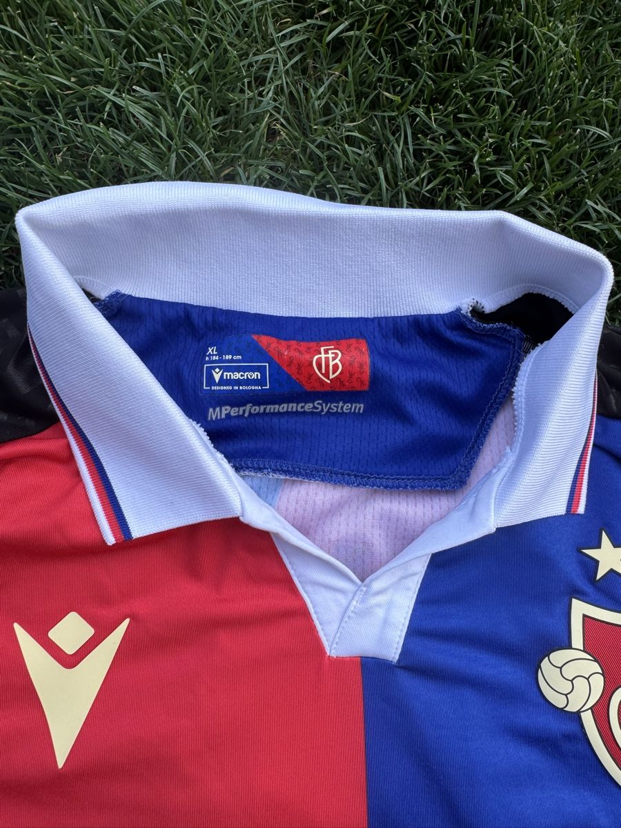 FC Basel Leibchen & Hosen: FC Basel Home 23/24 XL Xhaka – Gebraucht aus Dornach von Picasso81 2