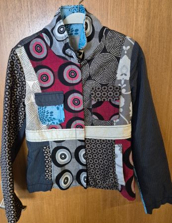Damen Jacke, Patchwork Design, Grösse ca. S