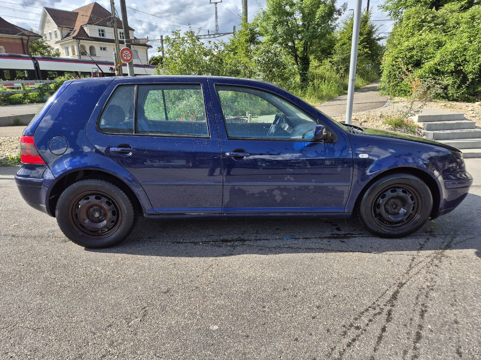 VW Automobili: VW Golf 4 ab 1.- Franken!!!! – Difettoso da Münchenstein venduto da last-minute- 2