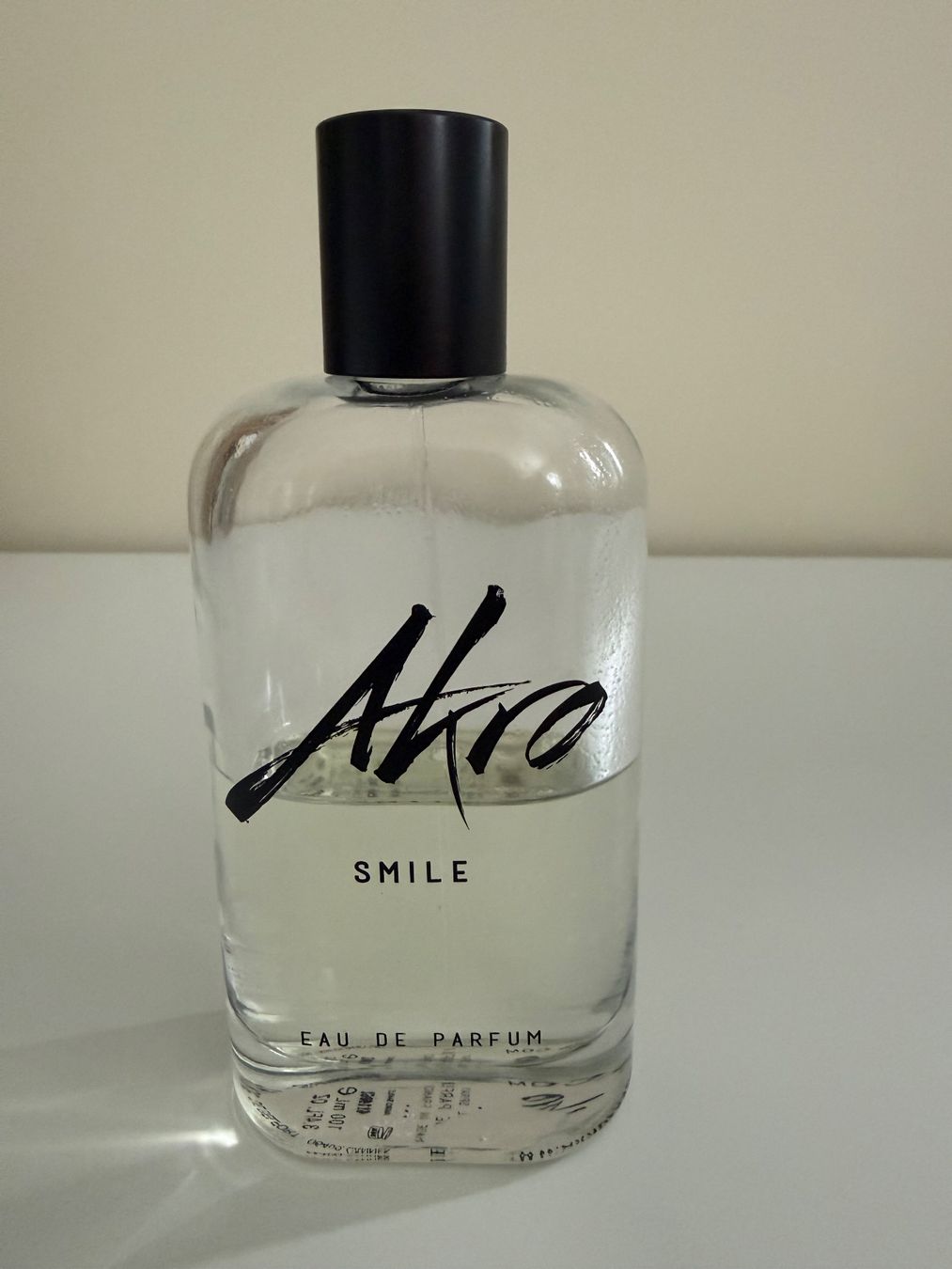 Parfums & Eau de Toilette: Akro - Smile Eau de Parfum 45/100 ml – D'occasion à Euthal par Parfumgirl