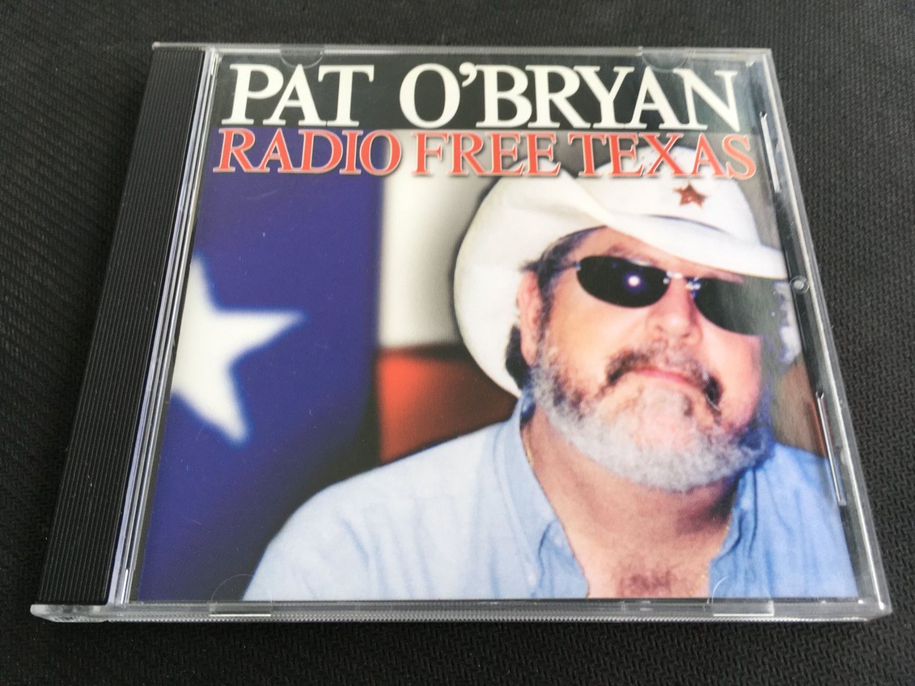 CD: Pat O'Bryan - Radio Free Texas -CD- – Usato da St.Gallen venduto da MedienJoe