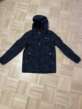 Wind/ Regenjacke im Gr. 146