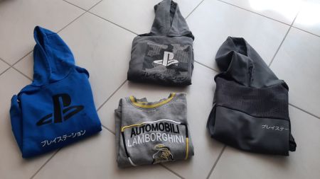 K..62 R B)Pullover Set Palystation etc. Gr. Ca 134