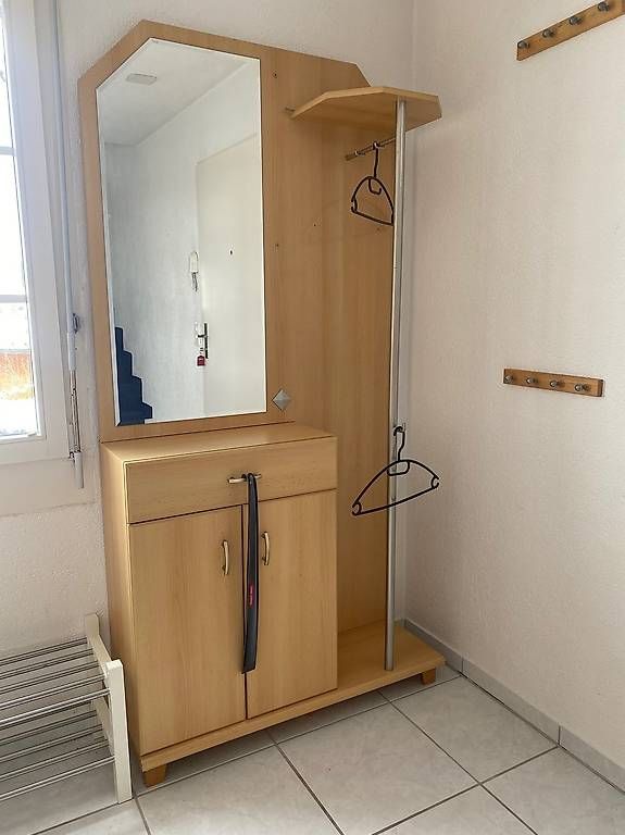 Guardaroba: Garderobe – Usato da Hinwil venduto da Hiwikeb