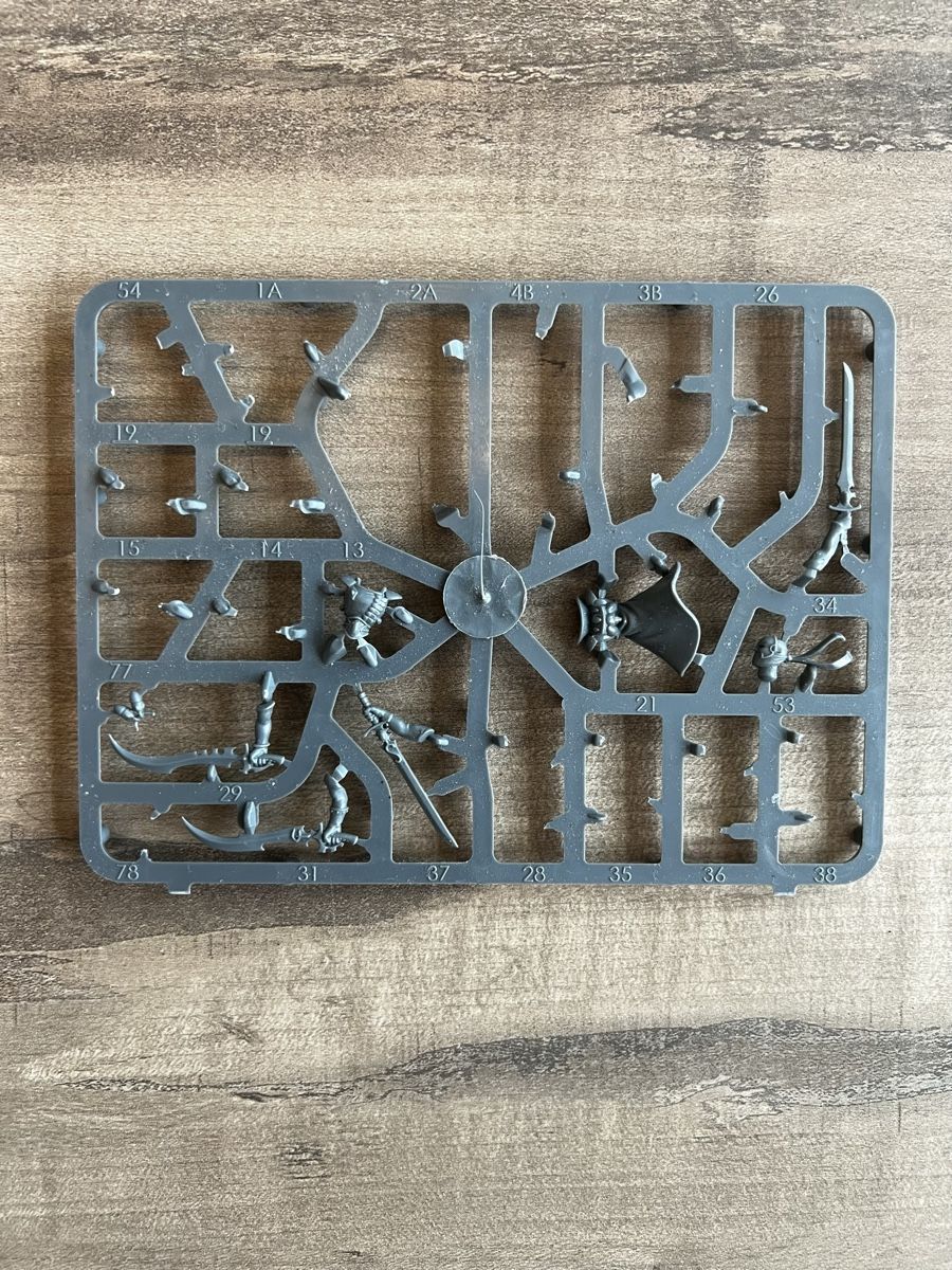 Giochi: Warhammer 40k/Horus Heresy Gussrahmen/Bits Set 7 – Usato da Läufelfingen venduto da stephiesheena 5