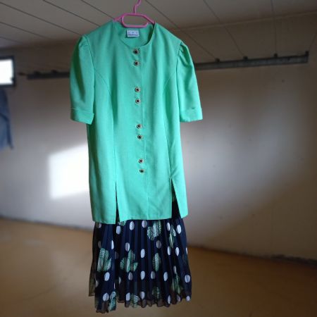Bel ensemble veste et jupe Schneberger, 40