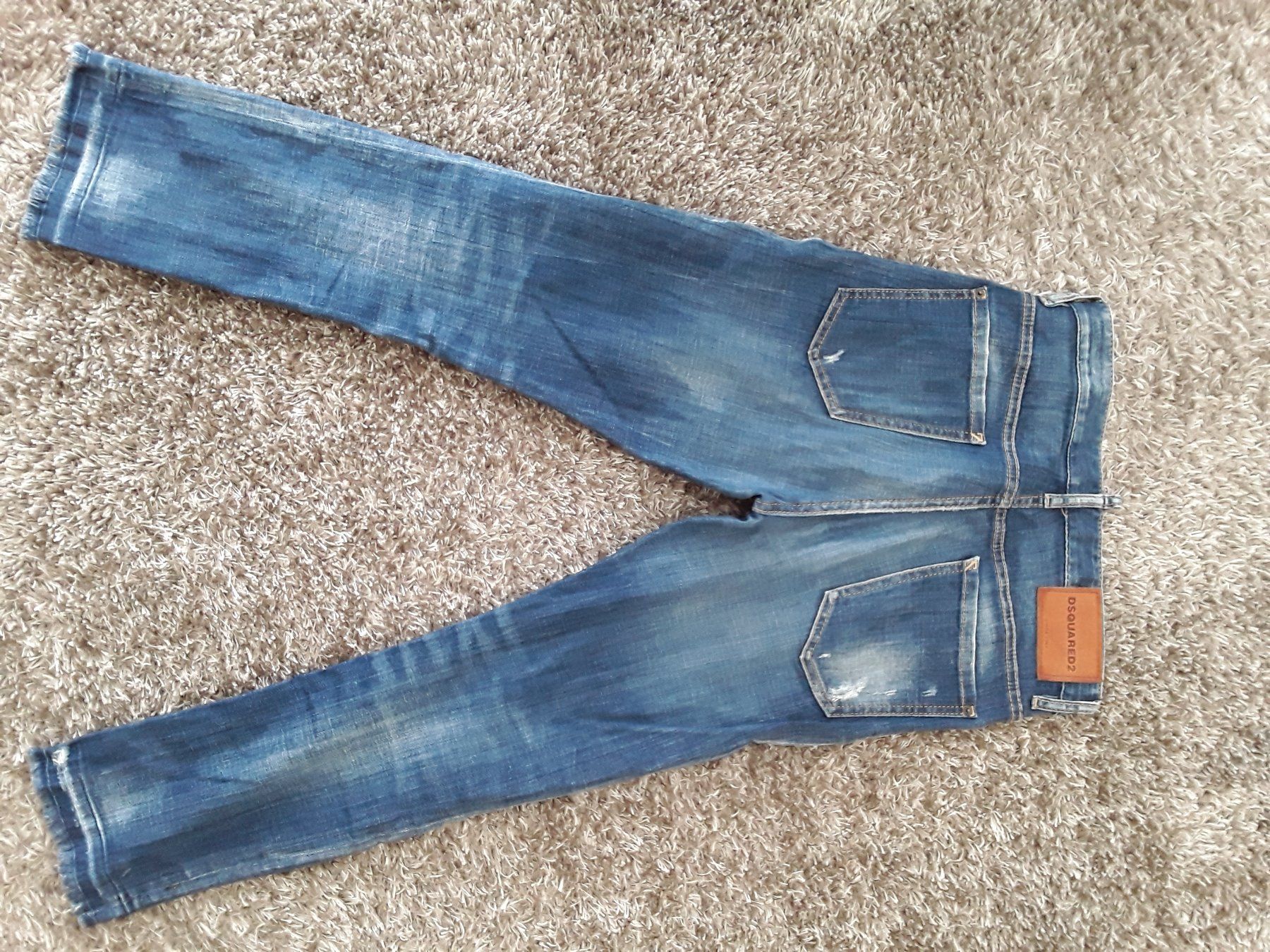 Dsquared2 Jeans: Dsquared – Gebraucht aus Brugg AG von Ljubinka0410 2