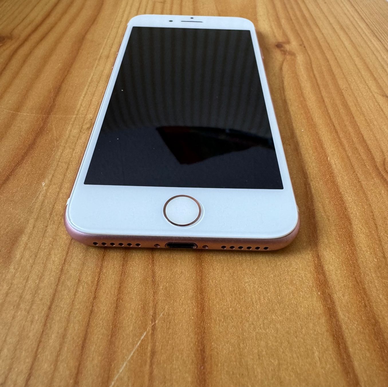 Apple Portables: Apple IPhone 7 - 128GB – D'occasion à Le Grand-Saconnex par mordjane1996 1