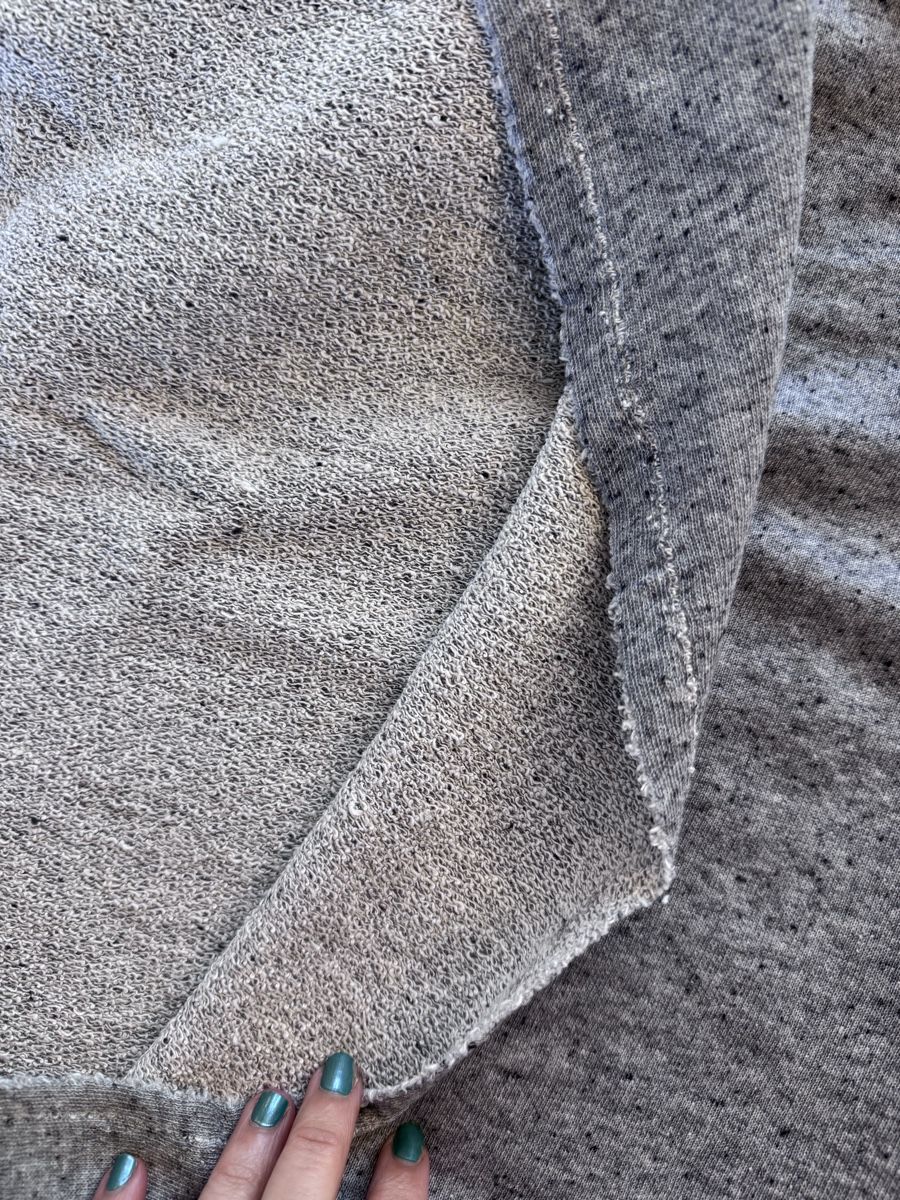 Tessuti: Warme, flauschige Sweatstoffe – Nuovo (secondo la descrizione) da Unterägeri venduto da 10derli 3