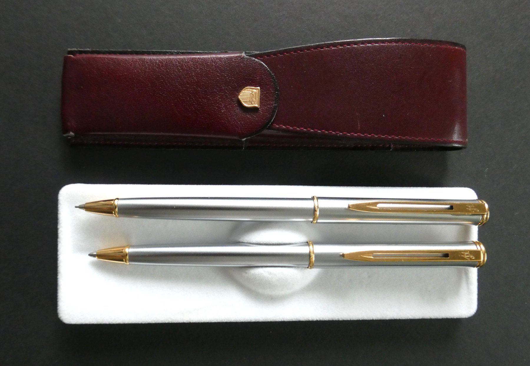 Waterman Penna & Evidenziatori: WATERMAN Kugelschreiber/Bleistift mit Etui, Initialen M.K. – Nuovo (secondo la descrizione) da Oberentfelden venduto da Rosenresli.02
