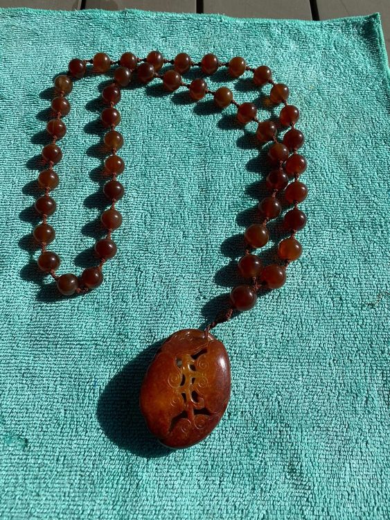Collier Ancien En Jade Vert – Monture Laiton – Bijou Vintage Occasion – Style Ethnique